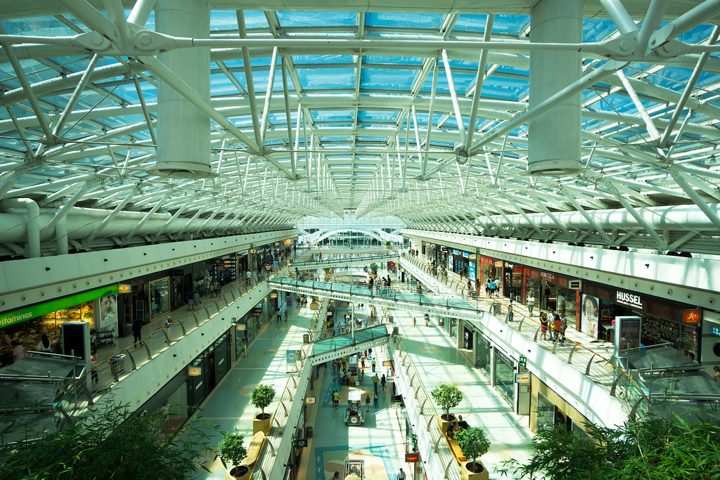 Lisabona, destinatie de shopping 2022
